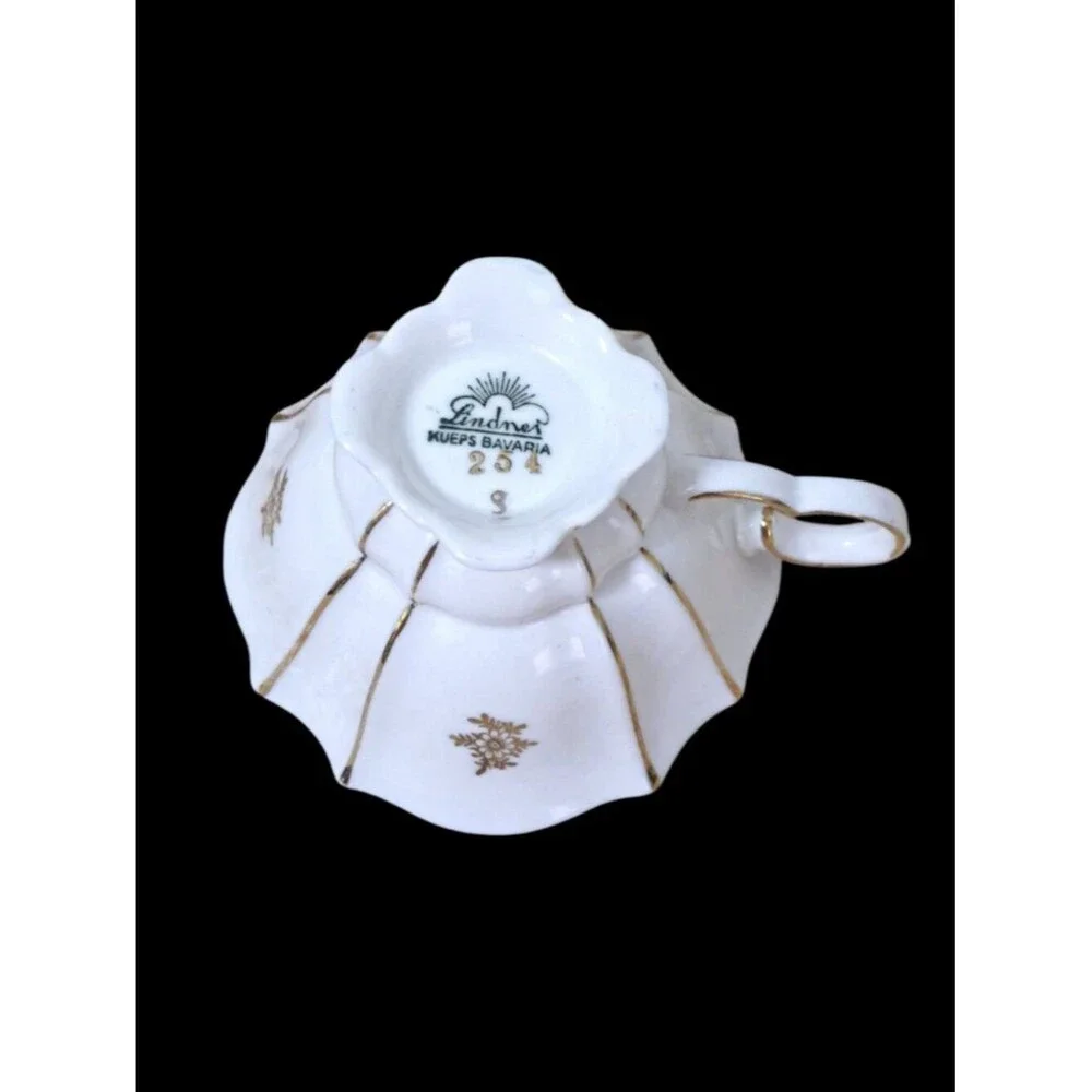 LINDNER Kueps Bavaria Demitasse Floral Footed Gold Gilt Porcelain Cup/Saucer